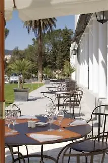 Le Chateau Des Artistes Lägenhet *