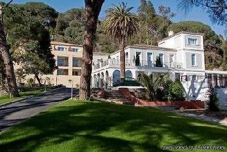 Le Chateau Des Artistes * Le Cannet