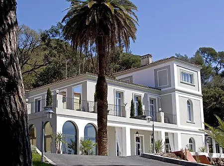 Le Chateau Des Artistes * Cannes