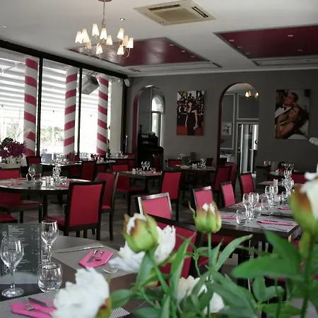 Le Chateau Des Artistes * Le Cannet